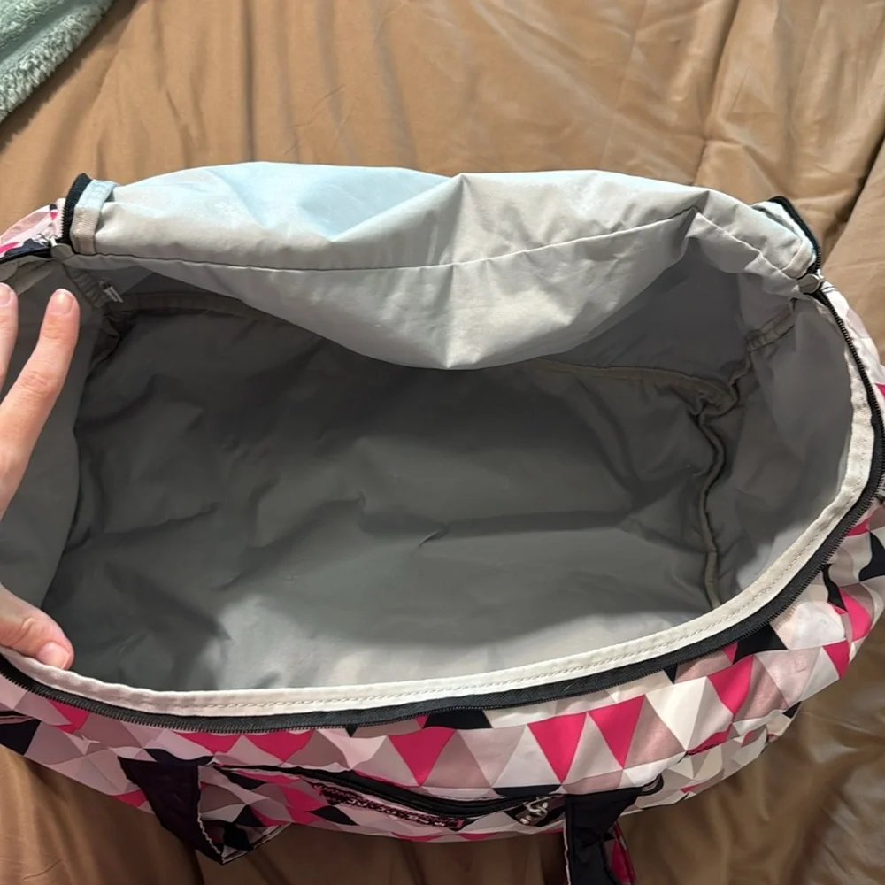 Ju-Ju-Be Pink and Black Starlet duffle bag - Picture 3 of 4